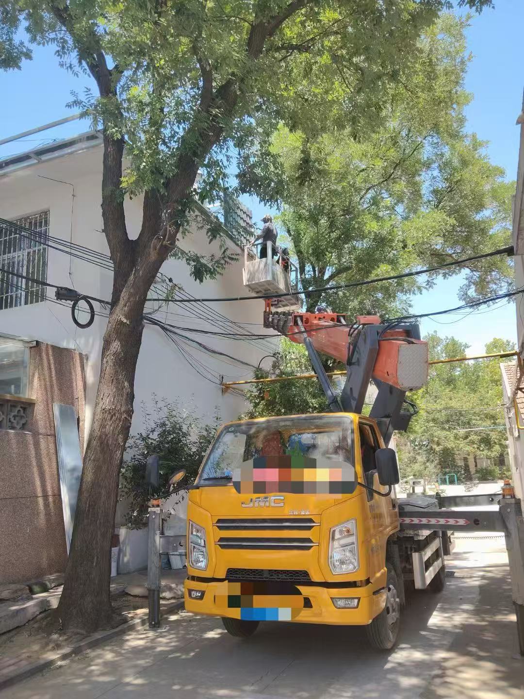 垣曲县高空作业车能吊装重物吗？最大承载多少公斤？